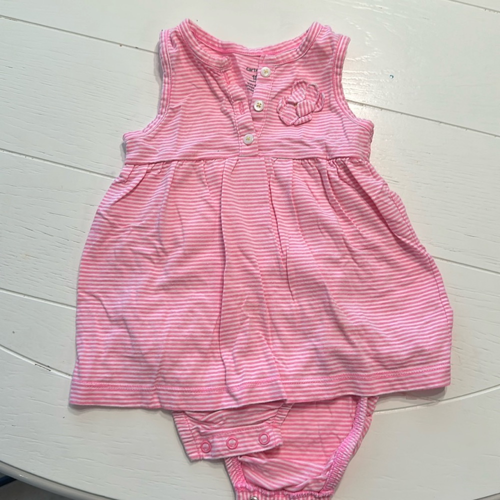 10/$10 carters romper dress 18m